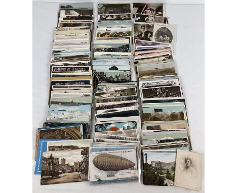 Approx. 360 assorted Edwardian &amp; vintage British postcards and greeting cards. 