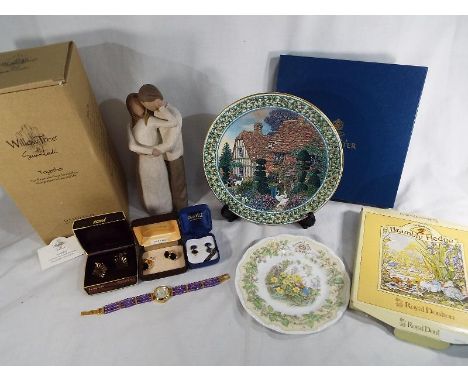 A small mixed lot to include a lady's Lucoral quartz wristwatch with mother-of-pearl dial and beaded bracelet, three gentlema