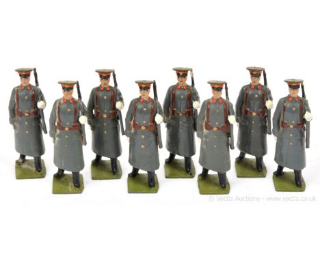 Britains - Set 2027 - The Red Army - Guards Infantry in Parade Uniform, [1956 version], comprising: 8 x Guardsmen Marching wi