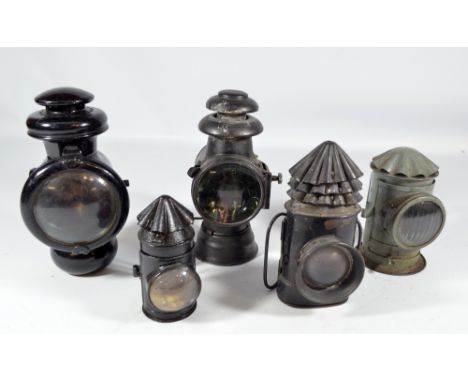 EDMUNDS & JONES; a vintage lamp, no.34/4, inscribed 'Ford-0 E&J, height 24cm, and four further vintage lamps (5).