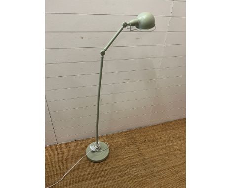 Floor standing lamp