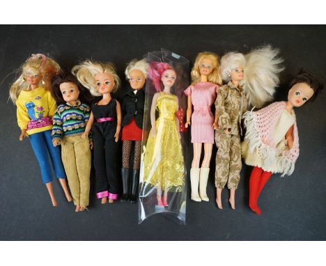 Eight fashion dolls from the 1960s onwards to include 4 x original Pedigree Sindy, 2 x Mattel Barbie etc, gd condition with a