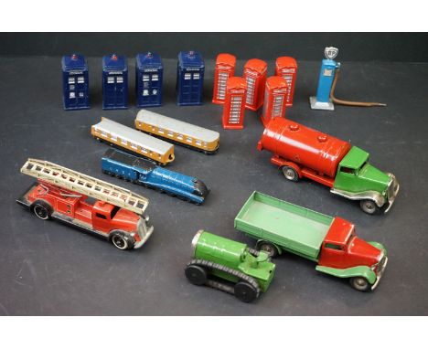 Four tin plate models to include 3 x Triang Minic &amp; a Lehmann Gnom Toy 815 Fire Engine, all vg with minmal wear plus 9 x 