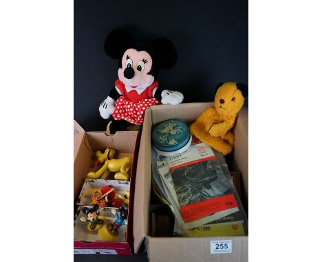 Group of mixed toys to include 2 x Gabriel Mickey Mouse Push Up Puppet, plastic Mickey Mouse puppet, Marx Micky Mouse plastic