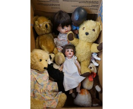 Collection of dolls and teddy bears to include early 20th C Armand Marseille bisque headed doll marked Germany 992 A 3/0 M to