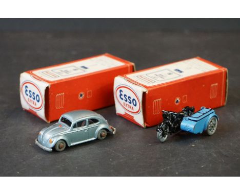 Two boxed Morestone ESSO Petrol Pump Series diecast models to include No 8 Volkswagen Saloon Car (red paint mark to bonnet) a