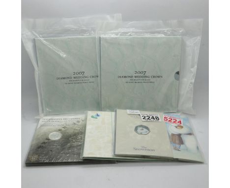 Quantity of Royal Mint limited edition coins and a £5 coin. UK P&amp;P Group 1 (£16+VAT for the first lot and £2+VAT for subs