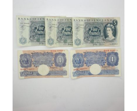Two Peppiat £1 notes and three £5 notes, circulated. UK P&P Group 1 (£16+VAT for the first lot and £2+VAT for subsequent lots