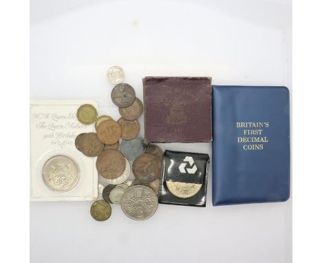 A collection of UK coins and commemoratives, including crowns and a decimal set. UK P&amp;P Group 1 (£16+VAT for the first lo