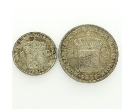 1937 silver 2-and-a-half Guilden and a 1939 silver Guilden of the Netherlands. UK P&amp;P Group 0 (£6+VAT for the first lot a