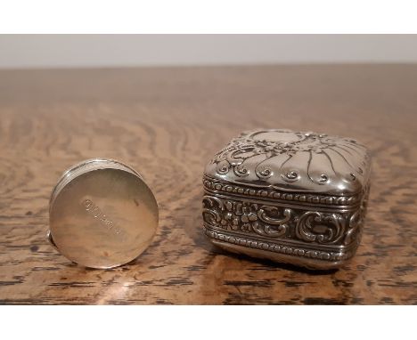 Elizabeth II silver miniature patch box, London 1977 and a vintage embossed white metal square box