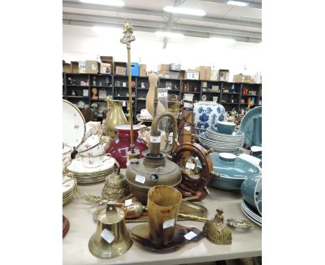 A selection of vintage brass wares including motor horn and lamp base