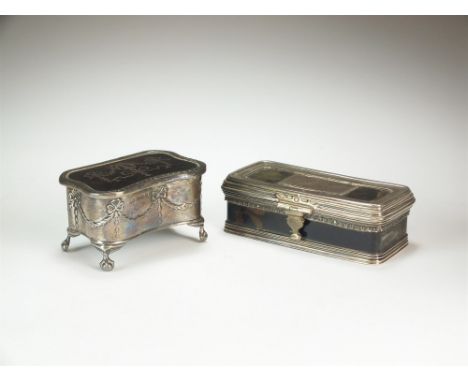 An Edwardian silver and tortoiseshell mounted trinket box, marks rubbed, with pique work decoration to the cover, 8cm wide, t