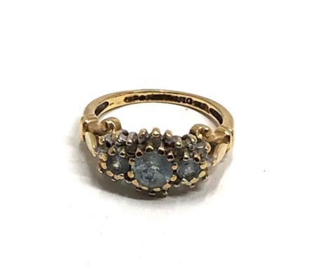 9ct gold aquamarine &amp; diamond ring, missing small diamond  (3.1g) 