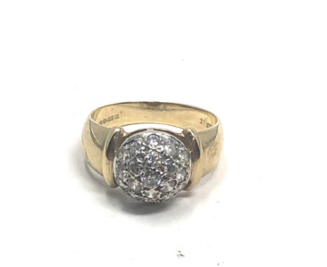 9ct gold cz ring (4g) 