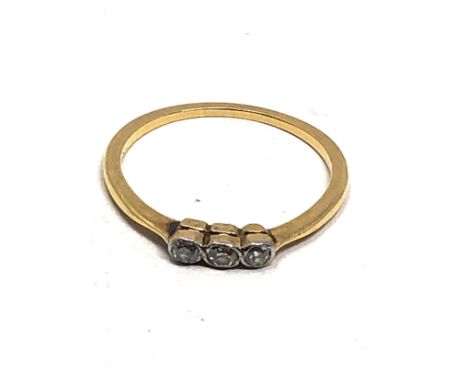 18ct gold diamond trilogy ring (1.7g) 