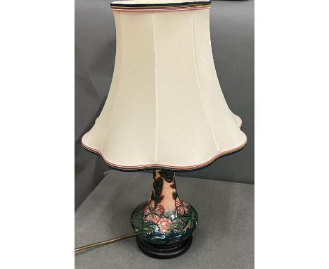 Moorcroft sweet briar pink table lamp with wooden base 