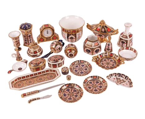 A collection of Royal Crown Derby 1128 Imari pattern cabinet wares, comprising an Old Imari jardiniere (11.5 cm), a potpourri