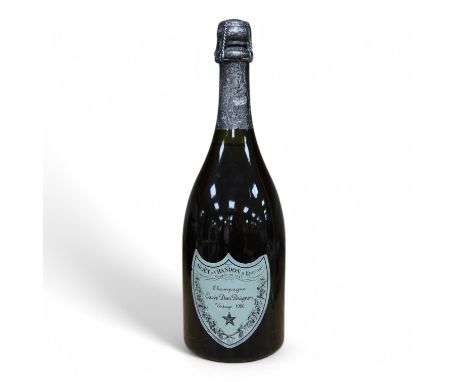 A bottle of Moët Chandon Dom Perignon 1980. Condition - wear to label