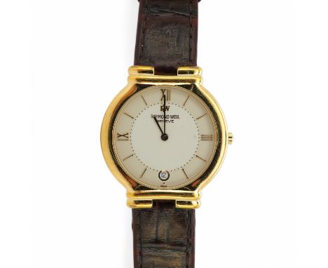 A gentleman's recent 18k gold plated Raymond Weil quartz dress wrist watch, on an associated leather strap, case diameter 32m