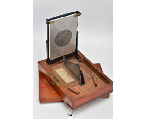 AN EARLY 20TH CENTURY MAHOGANY CASED SCIENTIFIC INSTRUMENT, possibly a metrological wind speed measure, the base incorporatin