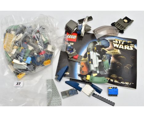 AN UNBOXED LEGO STAR WARS JANGO FETT'S SLAVE I No 7153, in used condition, missing Mini Figures but has instruction manual, c