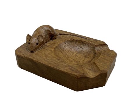 'Mouseman' oak ashtray, with carved mouse signature, by Robert Thompson of Kilburn, L10cm