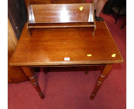 An Edwardian walnut side table, of plain form on ring turned supports, width 66.5cm, together with an early 20th century maho