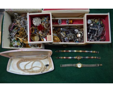 Two boxes containing mostly vintage brooches, watches, rings, simulated pearls in 1950s style Rosita box and modern fashion w