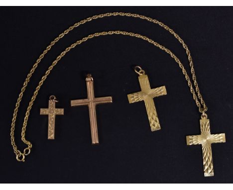 Jewellery - a 9ct gold cross pendant necklace; others; quantity, 22.1g