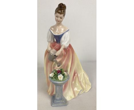 A boxed Royal Doulton ceramic figurine - Alexandra. HN3286, modelled by Douglas V Tootle. Approx. 21cm tall. 