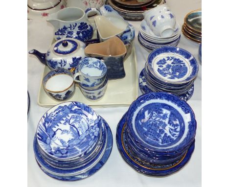 A Royal Staffordshire blue and white part tea service with chinoiserie decoration, 20 pieces approx; 10 Royal Doulton Willow 