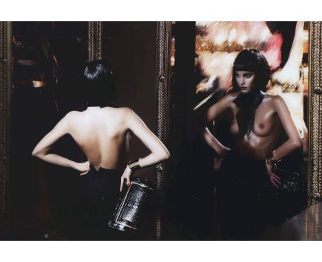 ANDREAS KOCK (1973) - Lambda-Print auf Alu-Dibond, ¨Little Miss Newton¨ (2011/2012), rückseitig auf Aufkleber der Galerie Lum