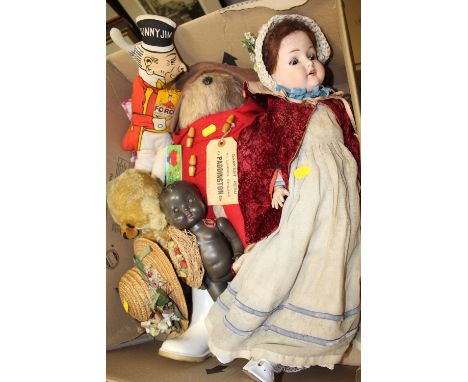 A COLLECTION OF VINTAGE DOLLS AND BEARS TO INCLUDE A BISQUE HEADED GERMAN ROLLER-EYED EXAMPLE, PADDINGTON BEAR ETC.