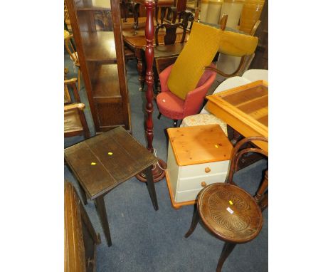 A MODERN BEDSIDE CHEST, STANDARD LAMP, OAK OCCASIONAL TABLE AND BENTWOOD CHAIR (4)