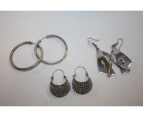 THREE PAIRS OF SILVER EARRINGS - APPROX 23G