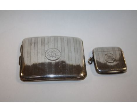 A HALLMARKED SILVER MATCHING VESTA CASE AND CIGARETTE CASE