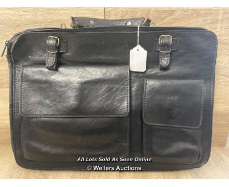 VINTAGE LEATHER BRIEFCASE