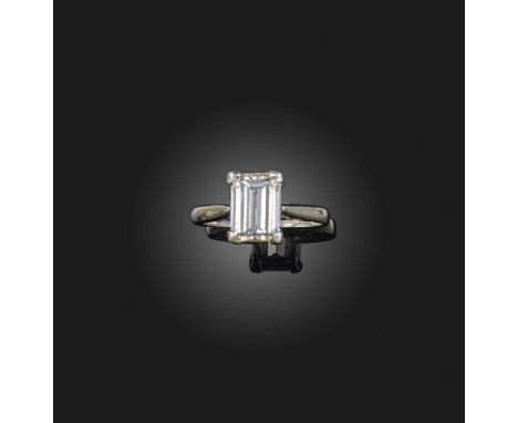 A diamond solitaire ring, the step-cut diamond ring weighing approximately 1.90cts, claw-set in platinum, London hallmarks fo