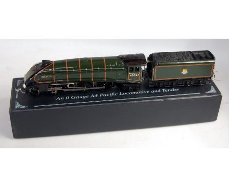 Ace Trains BR lined green "Merlin" engine and tender for 3-rail running (NM-BNM) Condition Report / Extra Information No pape