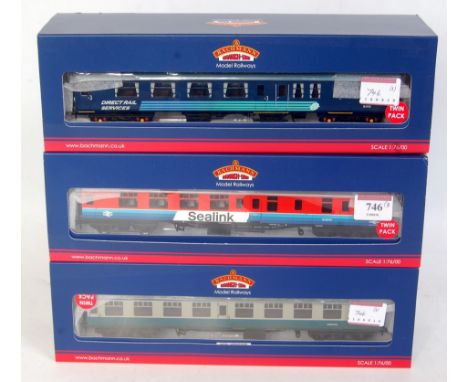 Bachmann limited edition coach packs 39-000D 2 x BR MKII coaches DRS escort vehicles (E-BE); 39-001 2 x BR MK1 2nd coaches wo