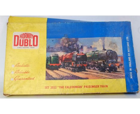 A Hornby Dublo 2022 "The Caledonian" passenger train set containing "City of London" engine & tender 2xD22 coaches track, ova