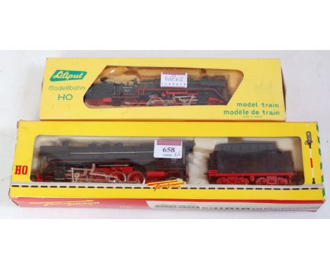 Fleischmann H0 ref 1364S DB black 2-8-2 engine and tender inner packing damaged (G-BD), sold with  Liliput H0 ref 103 OB blac