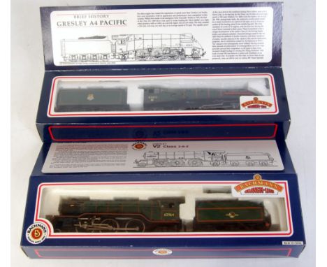 Bachmann 31-944 BR lined green class A4 engine and tender No 60013 "Dominian of New Zealand" (G-BG) and sold with 31-556 box 