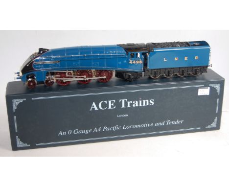Ace Trains LNER blue class A4 engine tender no 4496 "Dwight D Eisenhower", with instructions (NM-BNM)