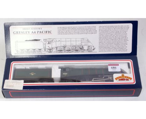 Bachmann 31-951 BR green late crest class A4 engine and tender Golden Plover (blue ground nameplate) special issue model (NM-