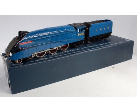 Ace Trains LNER blue class A4 engine and tender "Golden Eagle" pre-war condition with valances (NM-BGM)