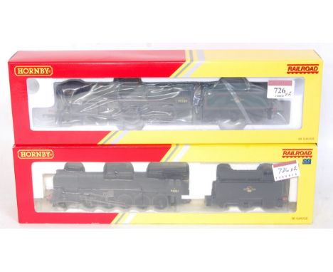 Hornby Railroad R3288 BR class 9F engine and tender 'Evening Star' (M-BM) and a similar R2880 BR black No. 92221 (M-BM), both