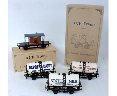 Ace Trains vintage tanker, set 1 3x milk tankers (M-BM) together with G4/1L 3-rail brake van with lighting (M-BM)