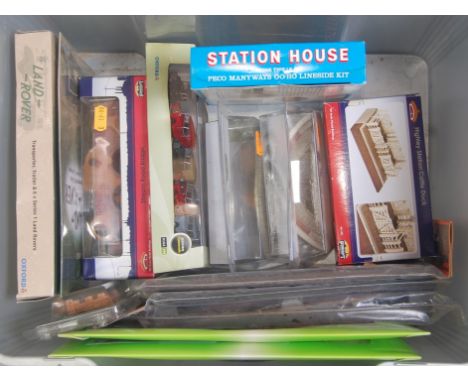 Two boxes containing quantity of boxed and packeted scenic items by Peco, Harburn Hamlet, Oxford Diecast, Bachmann Scenecraft